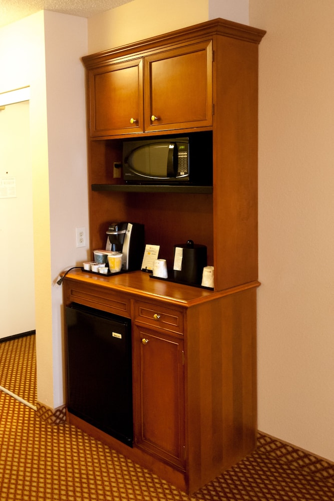 Hilton Garden Inn Denver Airport 10/53
