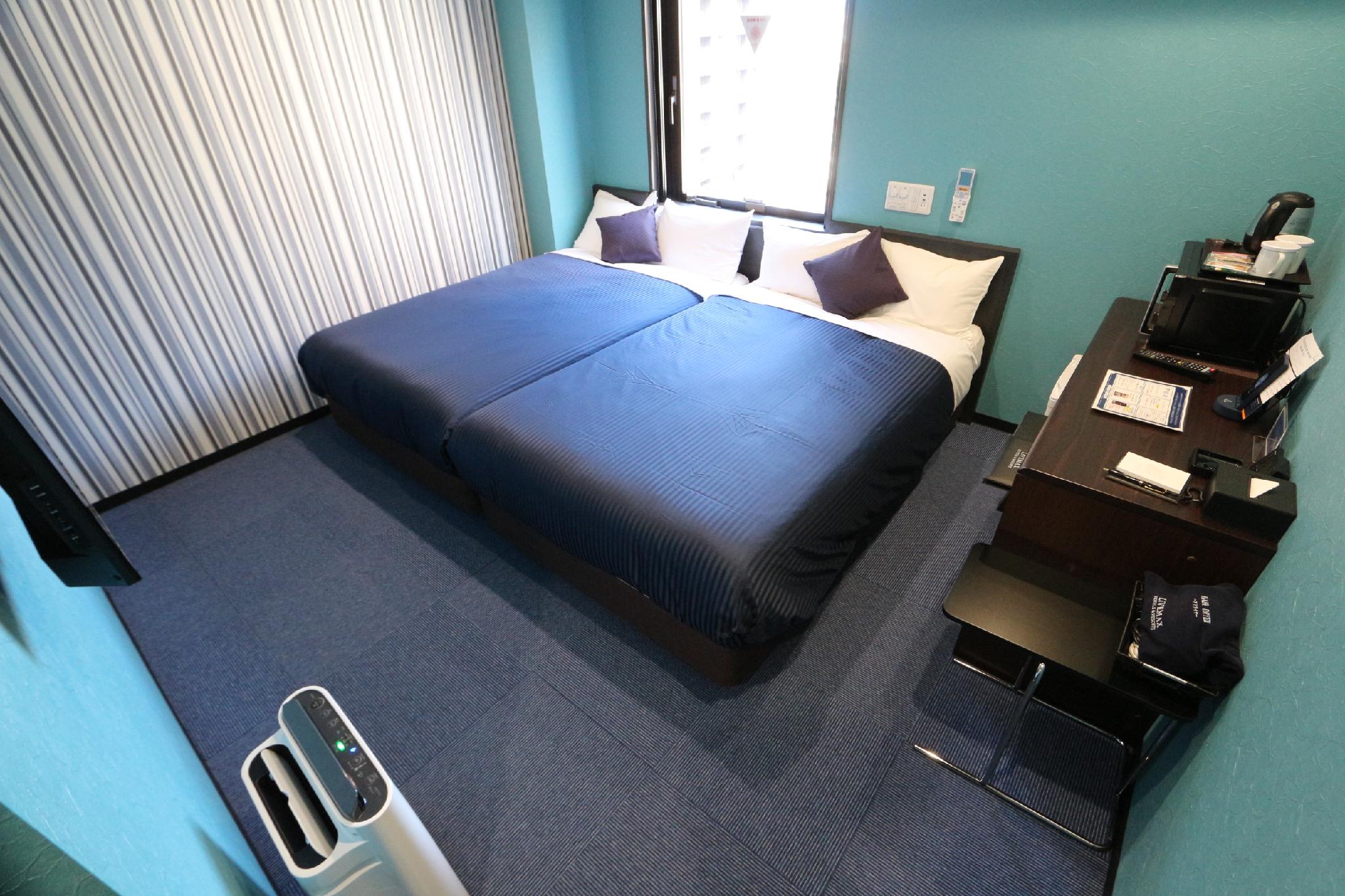 Semi Room, Twin Beds, Smoking
