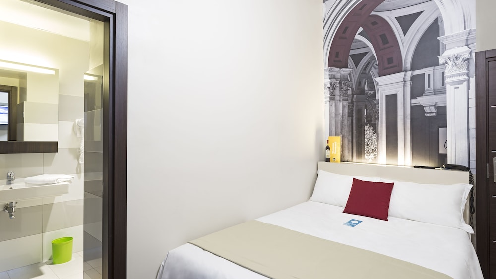 B&B Hotel Napoli 13/60