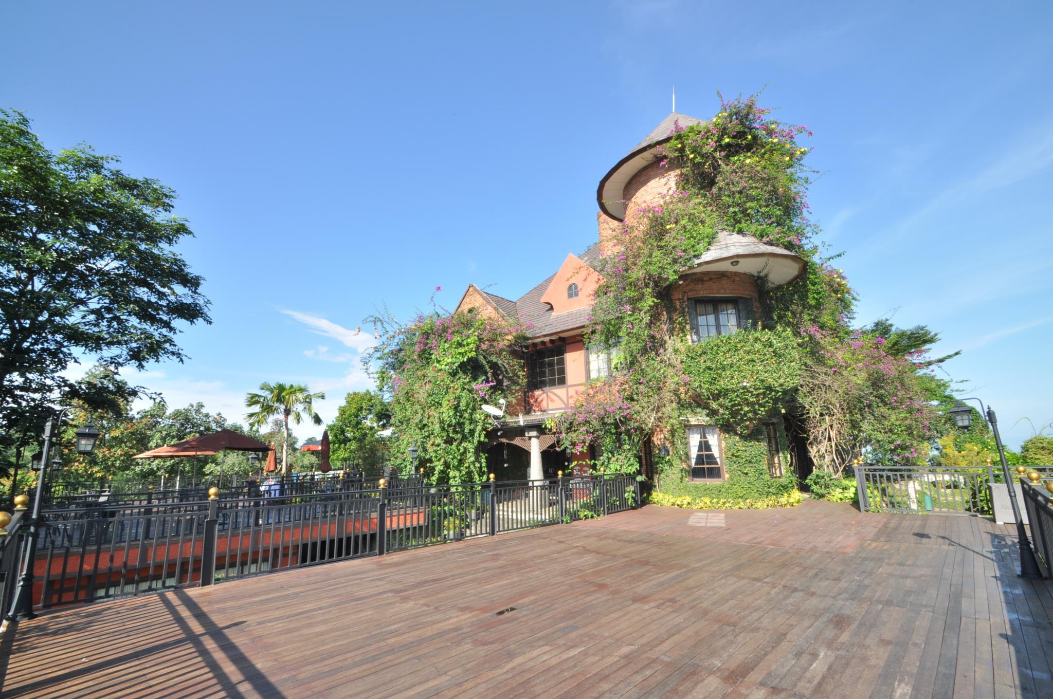 Edensor Hills Villa, Resort & Cafe 35/51