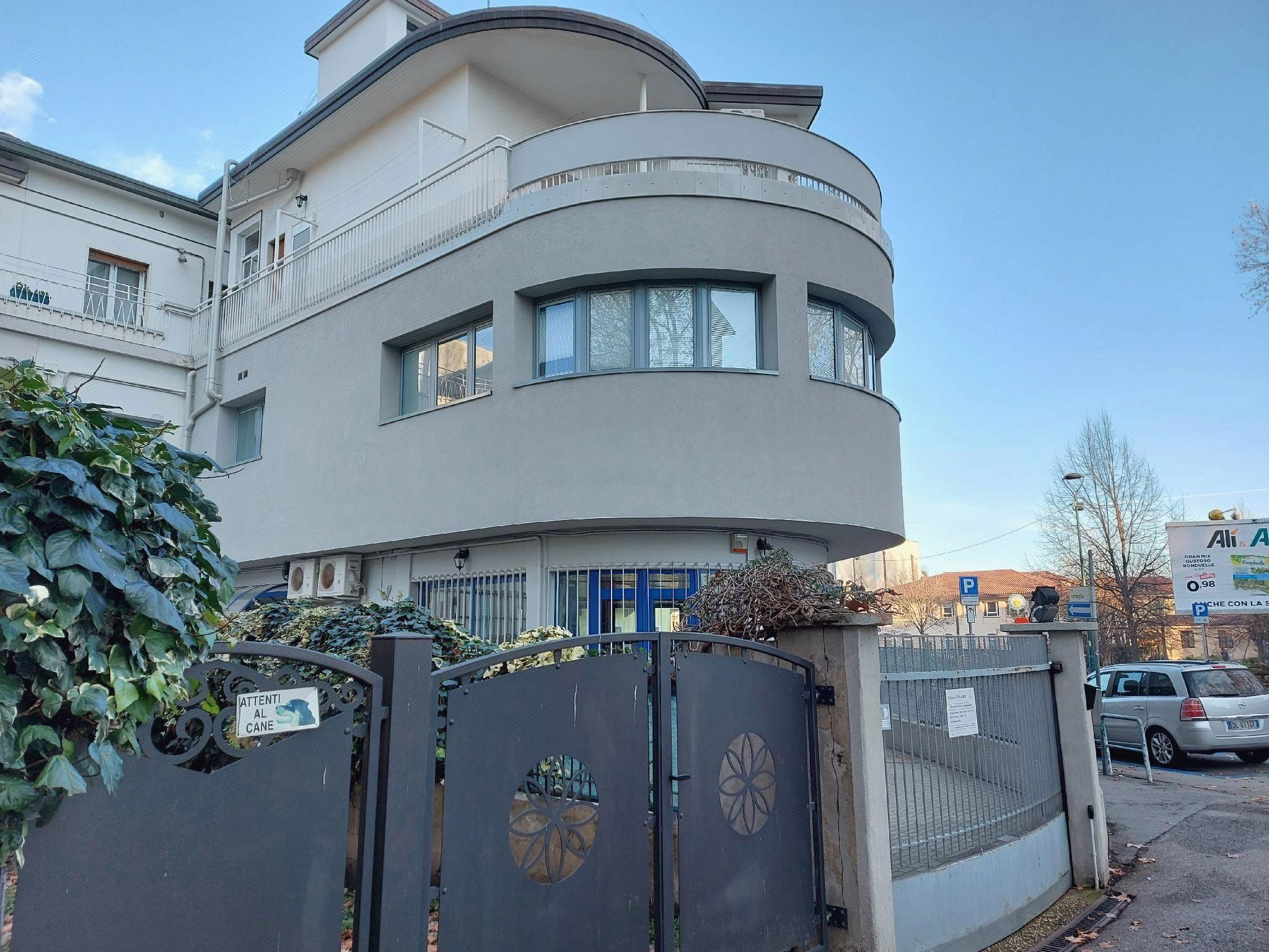 Marconi House 1/10