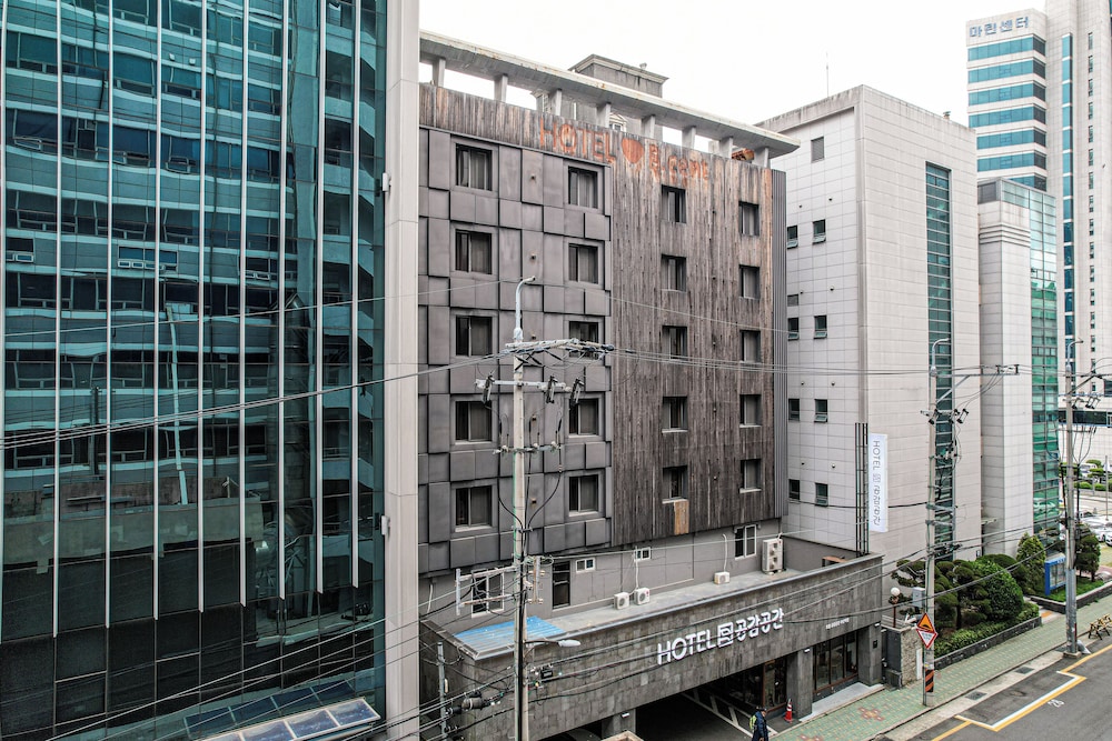 B Cent Hotel 5/58