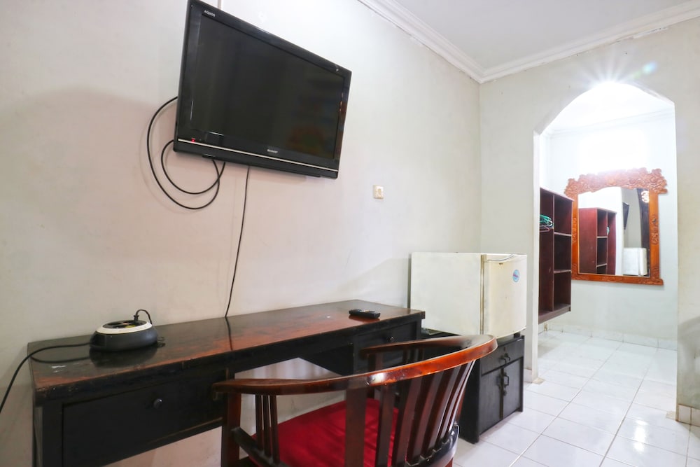 Bali Senia Hotel 40/42