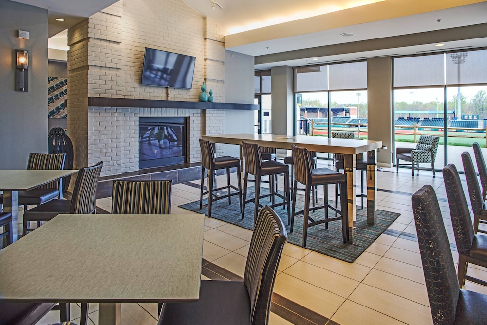 Residence Inn By Marriott Aberdeen At Ripken Stadium 37/47