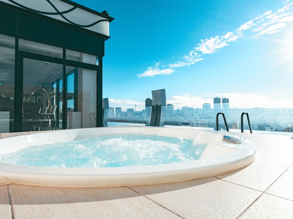 Hotel Aqua Citta Naha by WBF 57/83