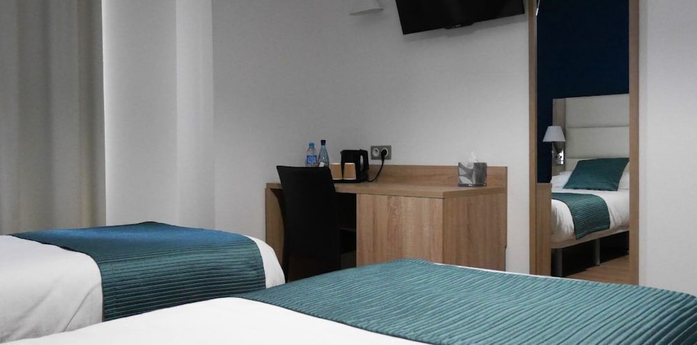 Adonis Brive Grand Hotel 14/33