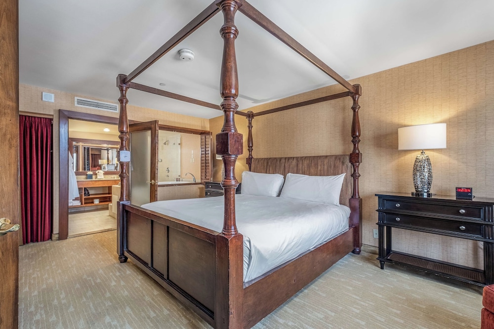 Lake Arrowhead Resort And Spa 8/49