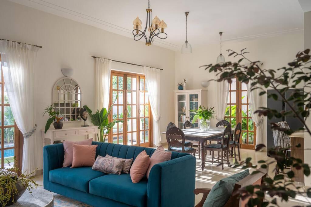 ELIVAAS Panache 3 BHK Villa with private pool, Arpora 40/60