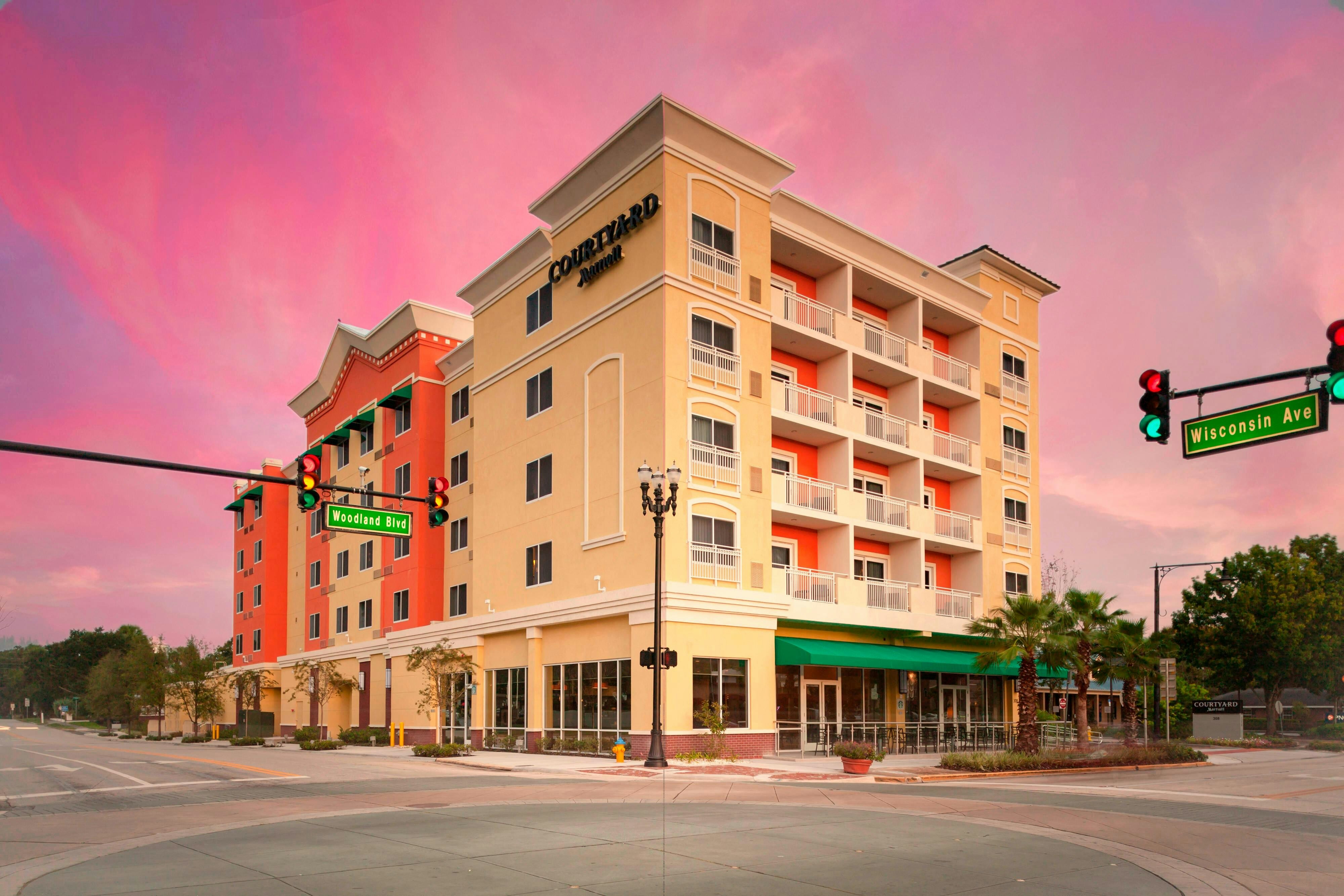 Courtyard By Marriott Deland Historic Downtown 4/47