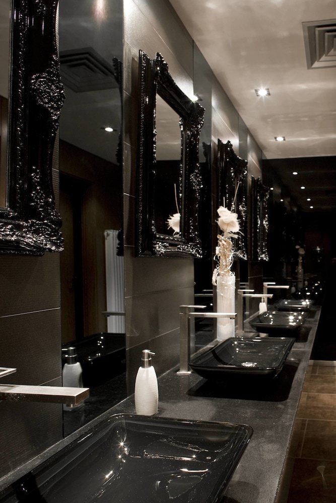 AC Hotel Brescia by Marriott 25/27
