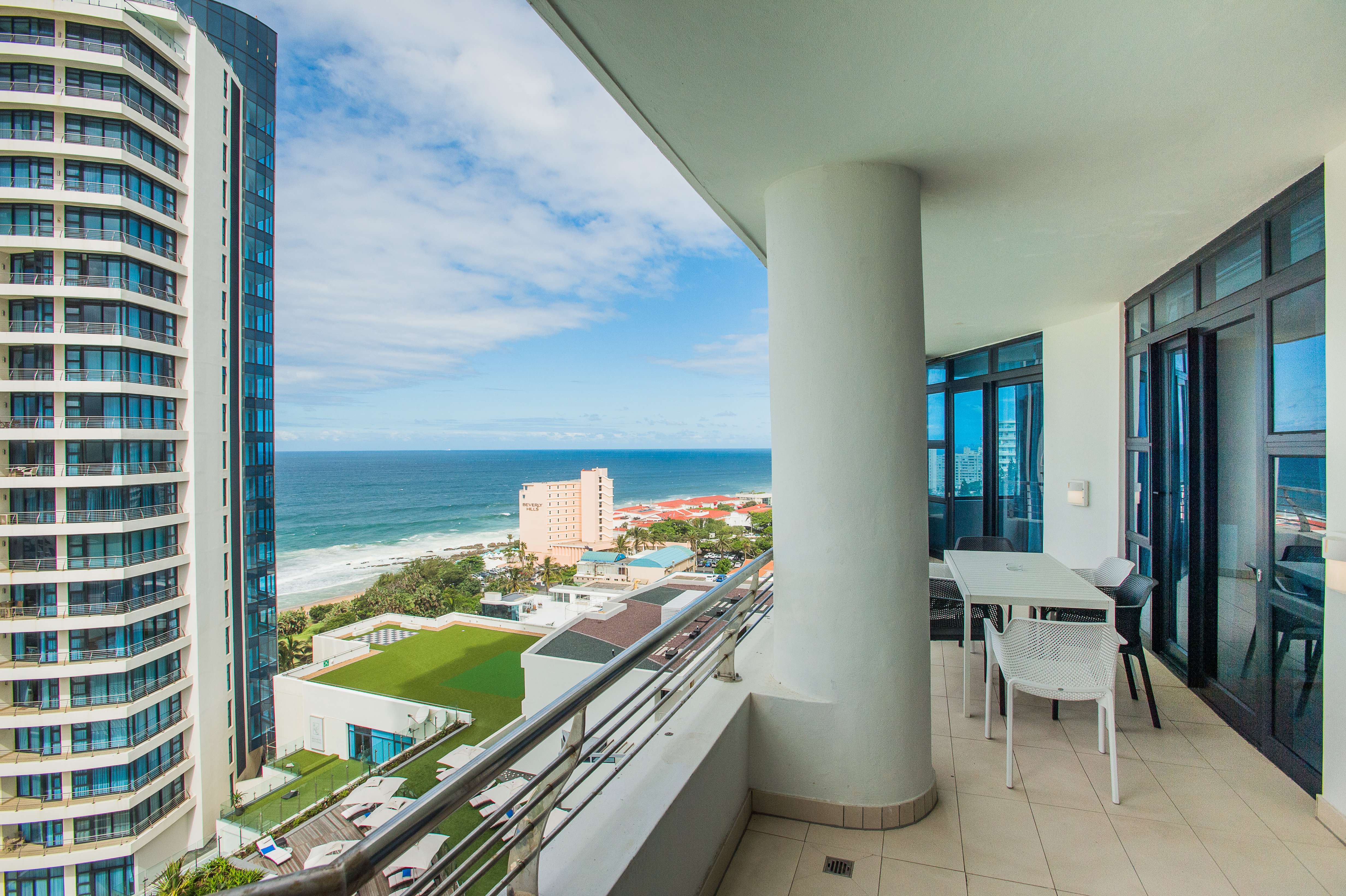 The Pearls of Umhlanga 5/50