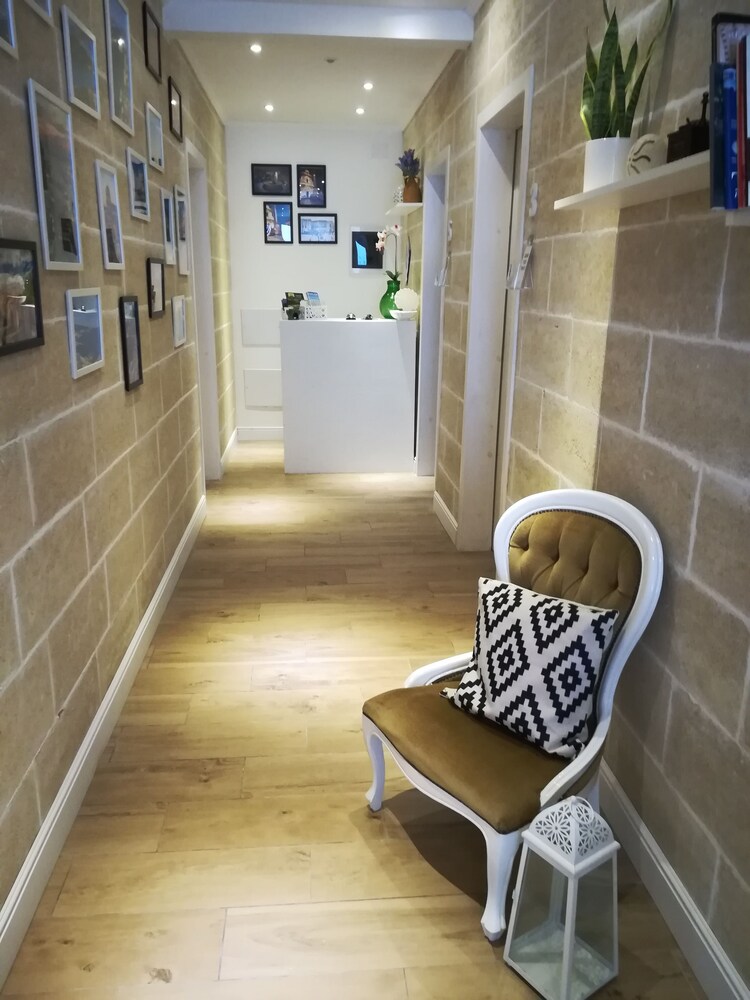 B&B Suites Via Del Mare 8/38