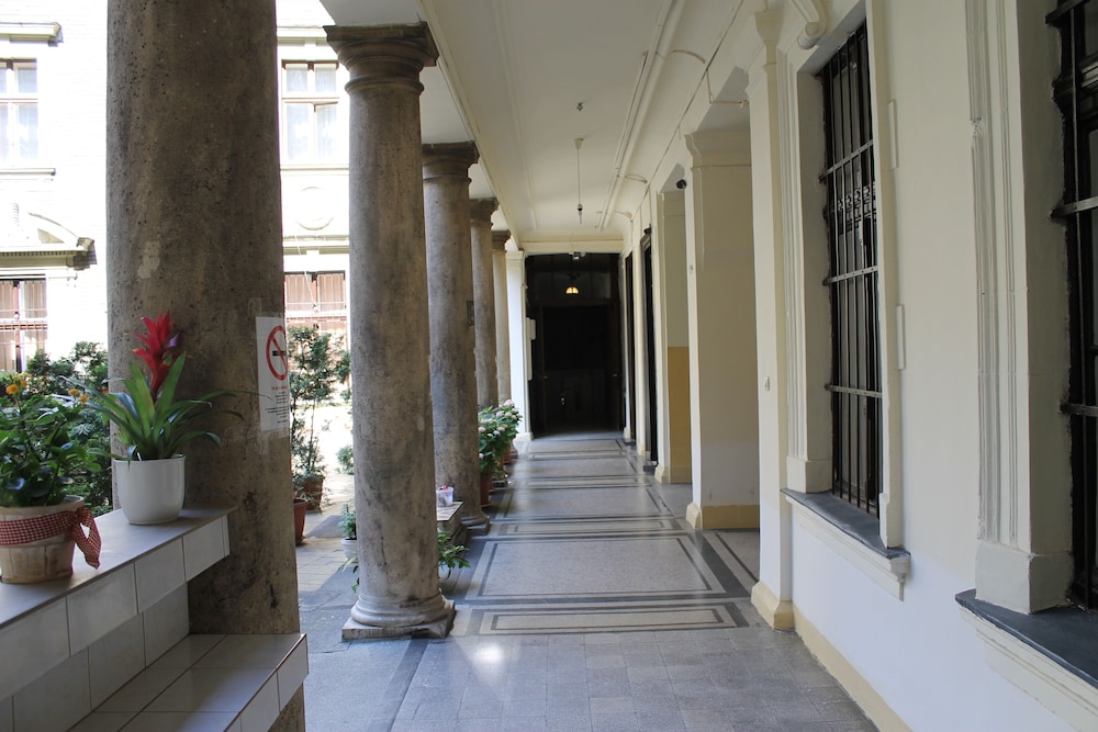 Omega Guesthouse Budapest 7/50
