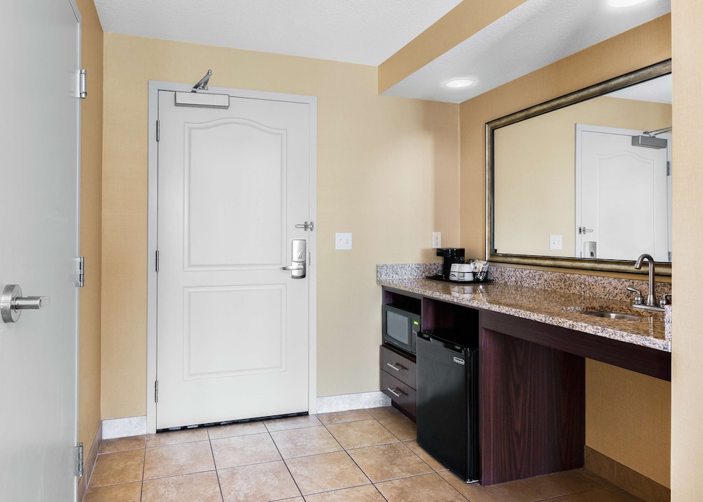 Hampton Inn And Suites San Luis Obispo 22/49