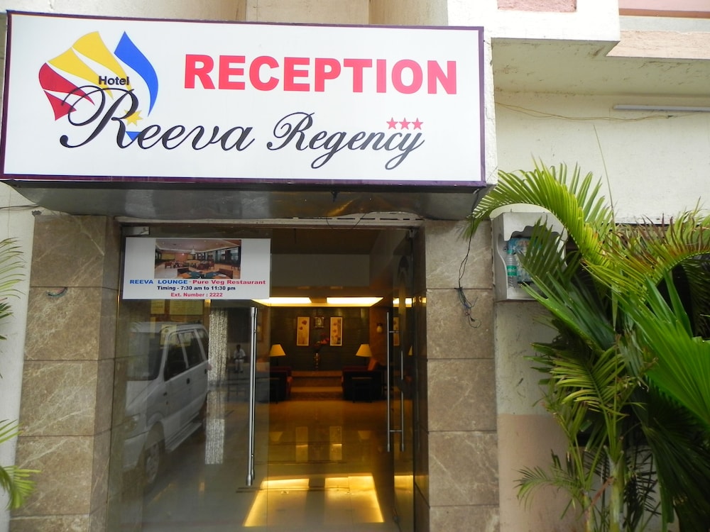 Hotel Reeva Regency 3/29