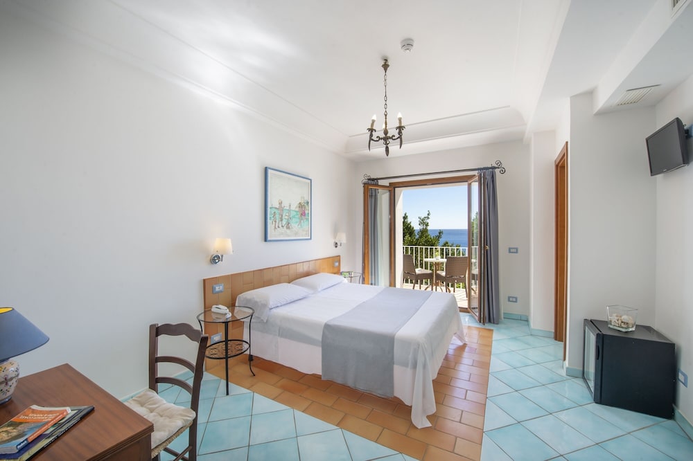Maresca Hotel Praiano 27/78