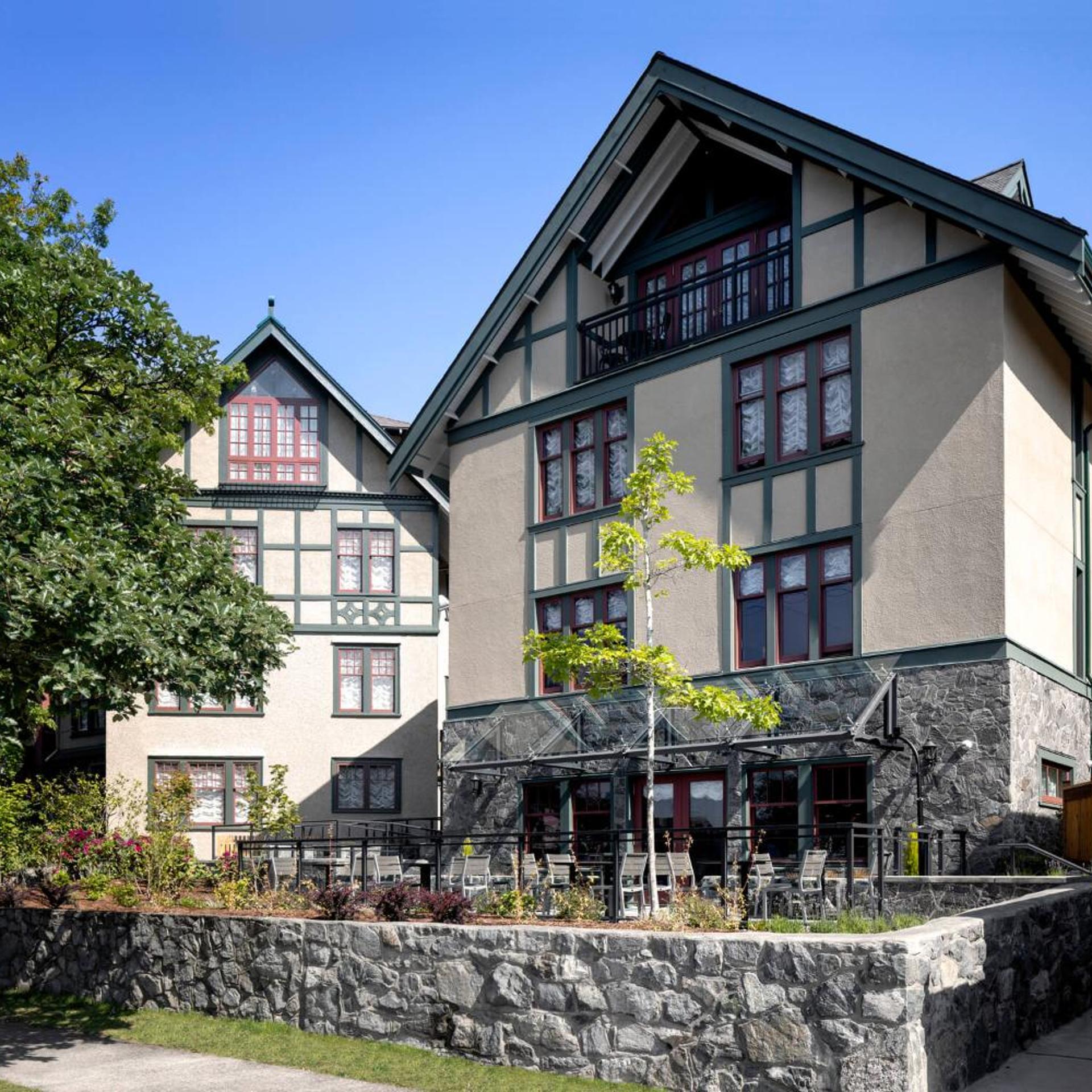 Abigail S Hotel 8/59
