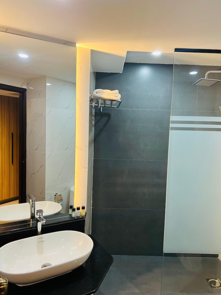 Hotel Hillview 47/50