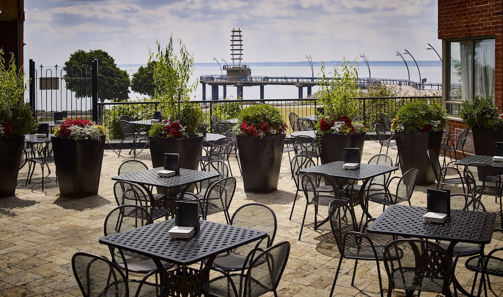 Waterfront Hotel Downtown Burlington 28/42