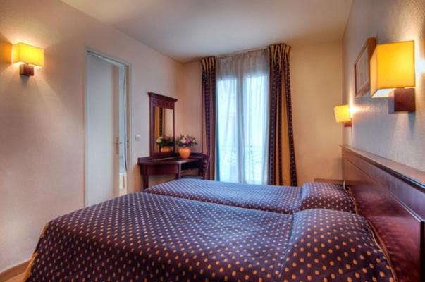 غرفة بسرير مزدوج أو سريرين منفصلين، De Paris Opera Hotel 2/2