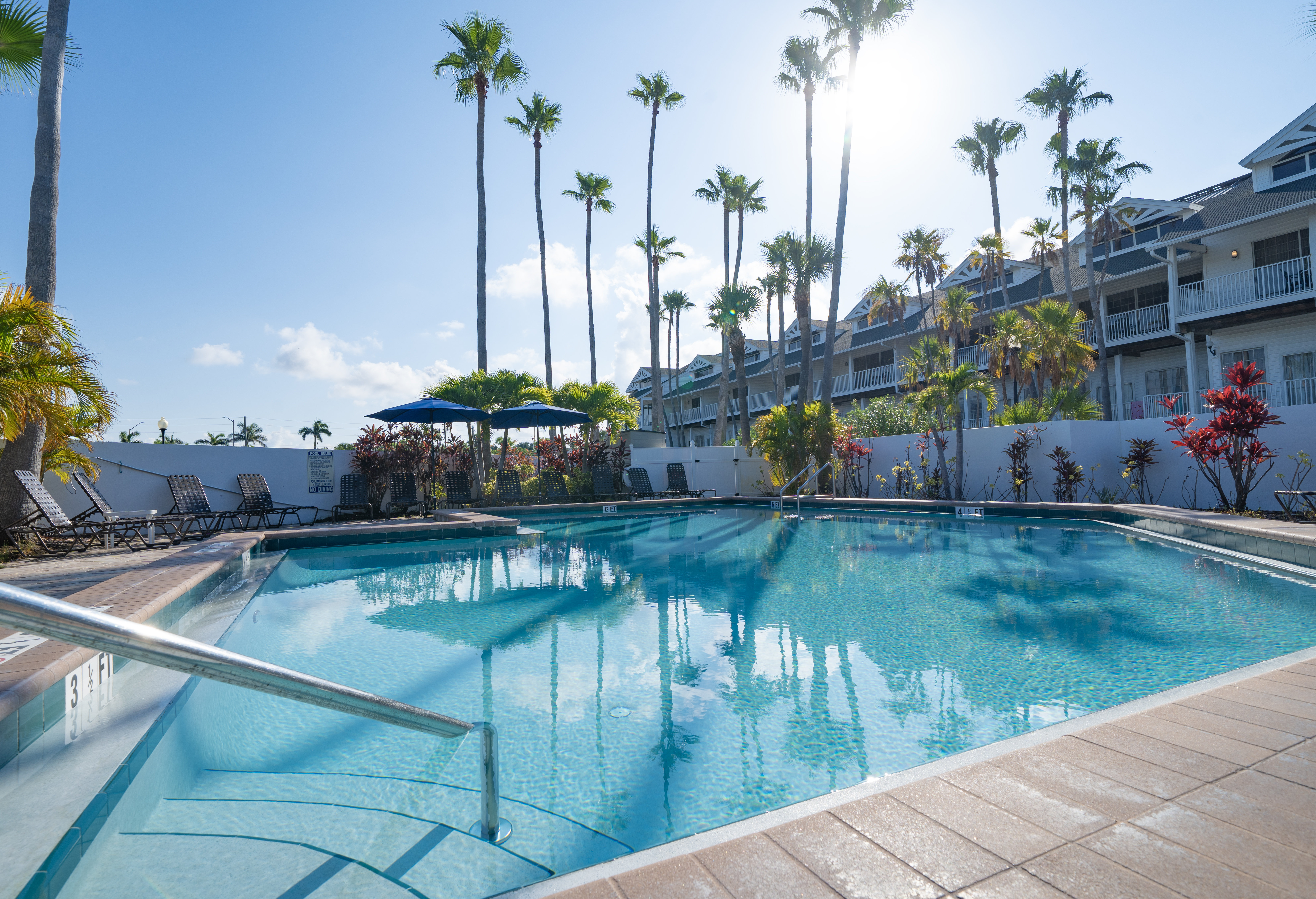 Holiday Inn & Suites Clearwater Beach S-harbourside 92/130