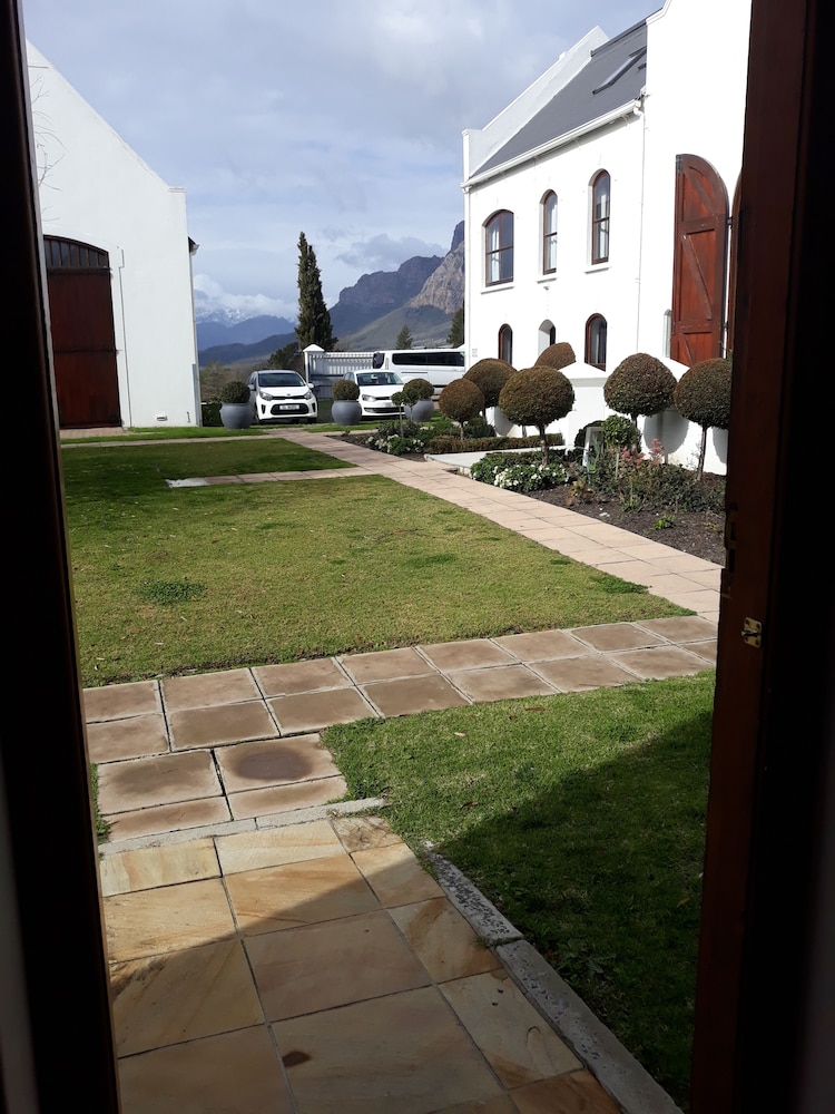Zorgvliet Country Lodge 59/66