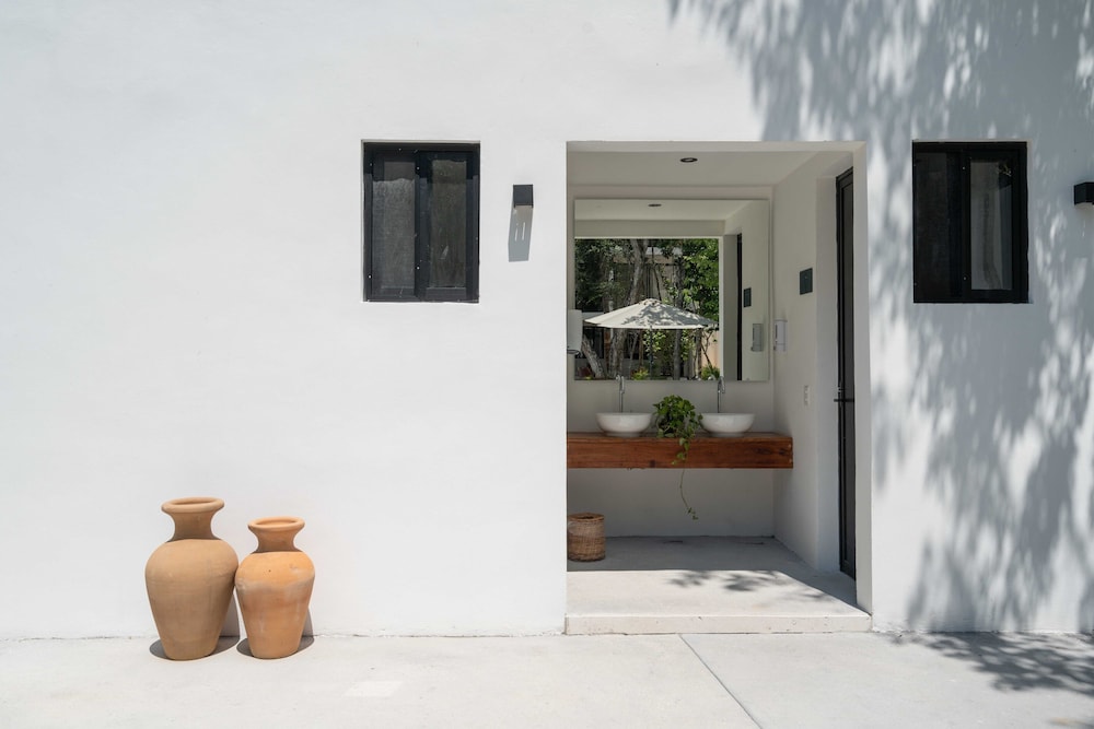 Erena Tulum 2/40