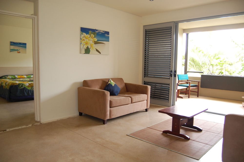 Sunset Resort 14/50