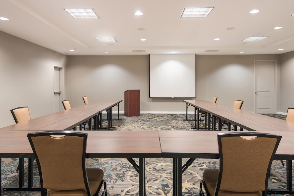 Residence Inn Dallas DFW Airport South/Irving 23/27