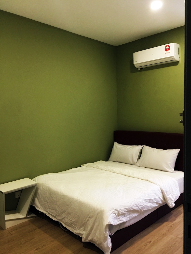 The B'hotel Kajang 10/40