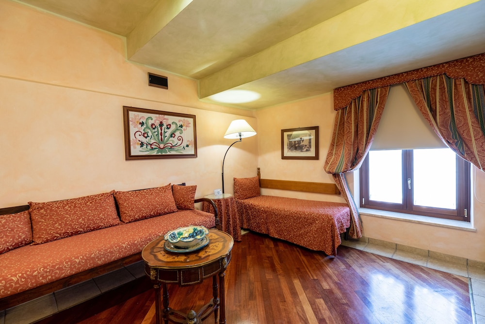 Relais Santa Anastasia 35/55