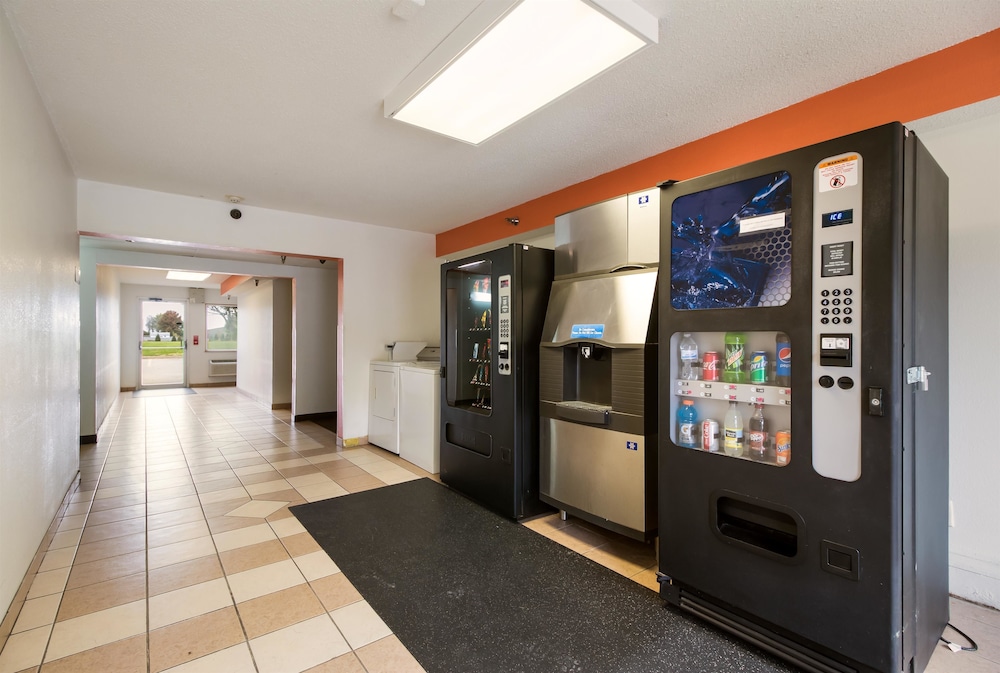 Motel6 Davenport, IA 7/29