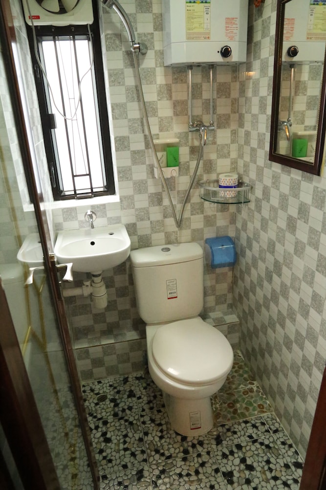 New Tokyo Hostel 30/32