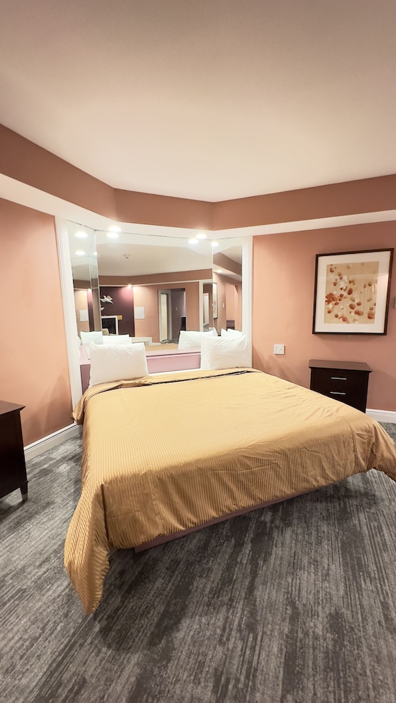 HONEYMOON, SUITE, HOT TUB