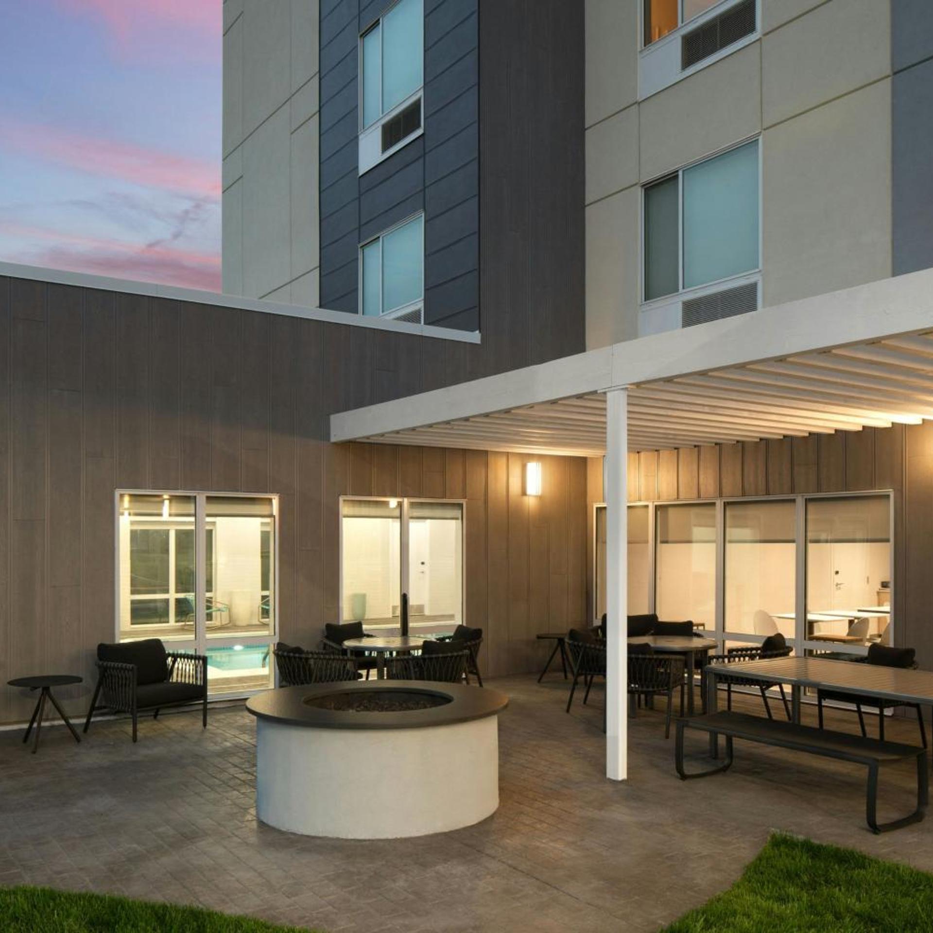TownePlace Suites by Marriott Allentown West 27/32