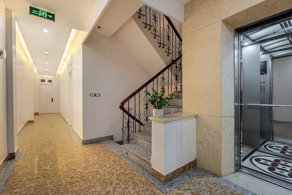 Grace Hotel Ha Noi 8/52