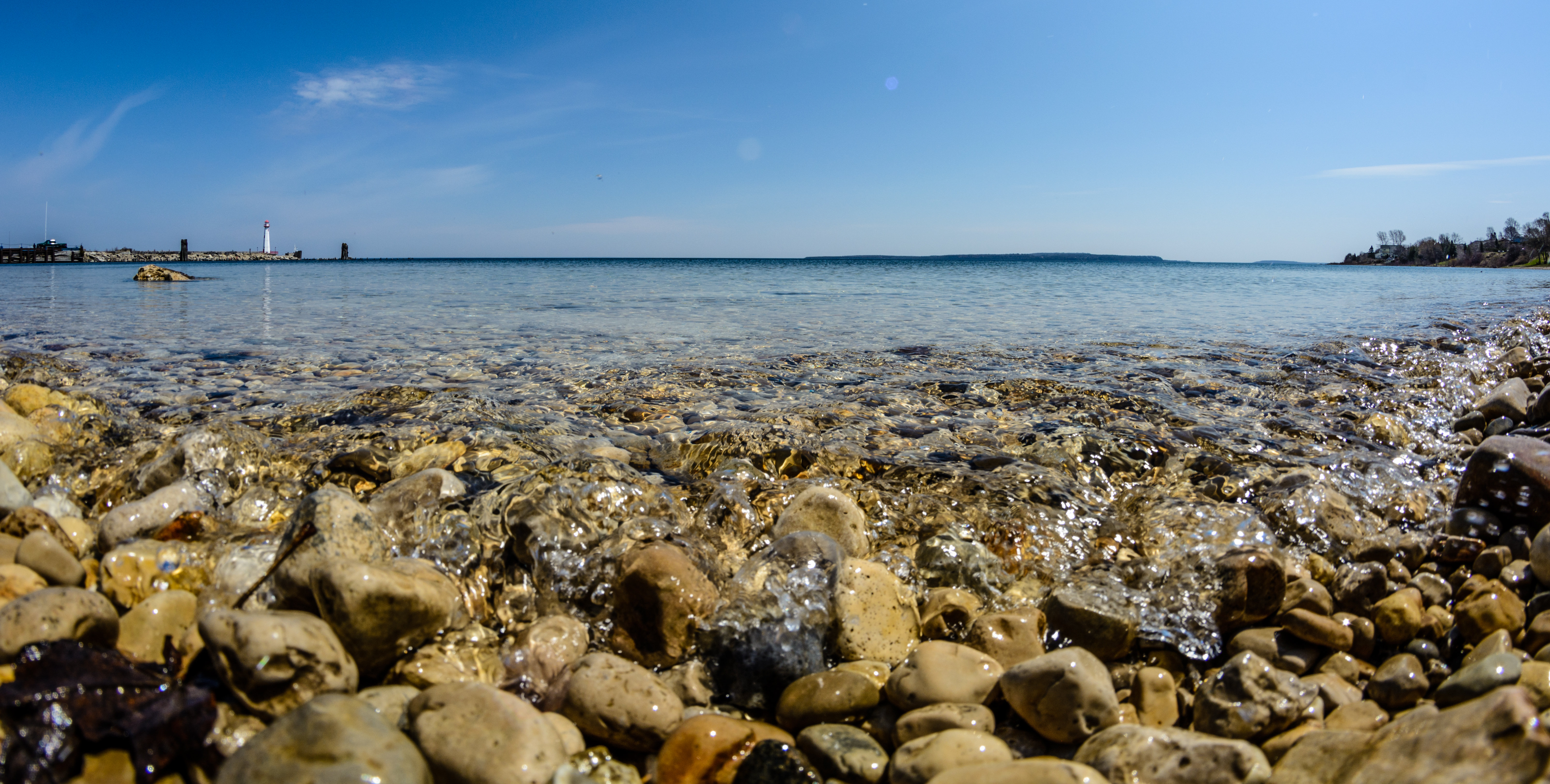 Holiday Inn Express St. Ignace-Lake Front 36/37