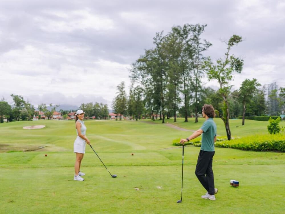 Dusit Thani Laguna Phuket 25/50