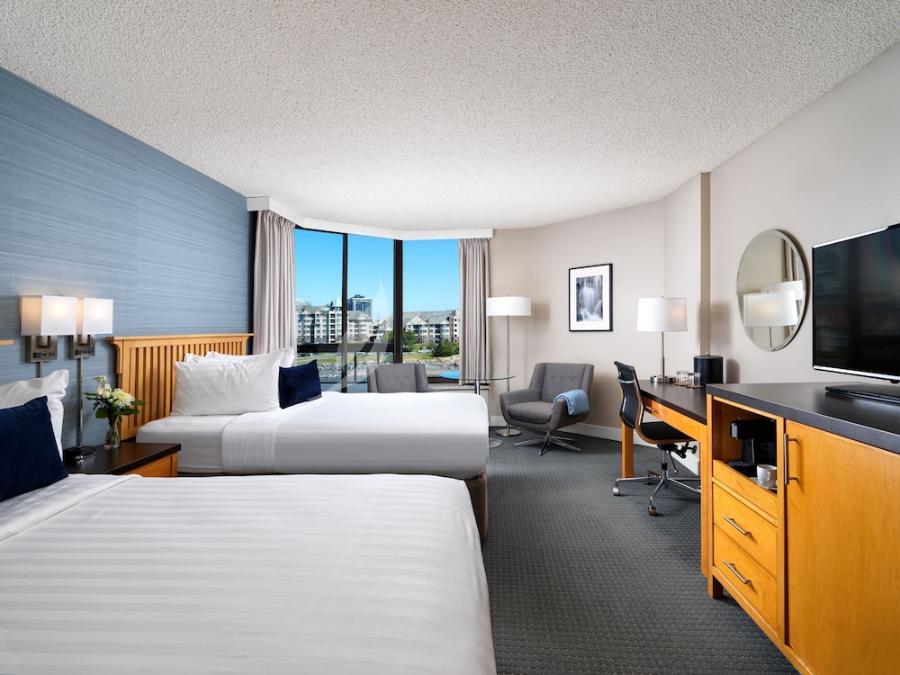 STANDARD, 2 DOUBLE BEDS, LAUREL WING