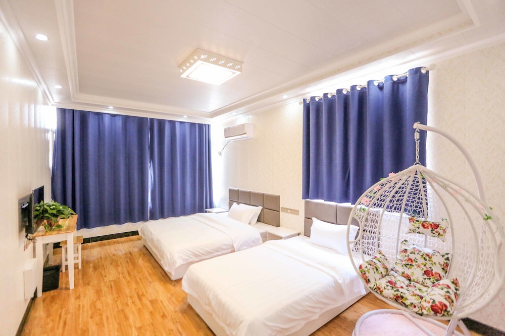Lafite Hotel 6/21