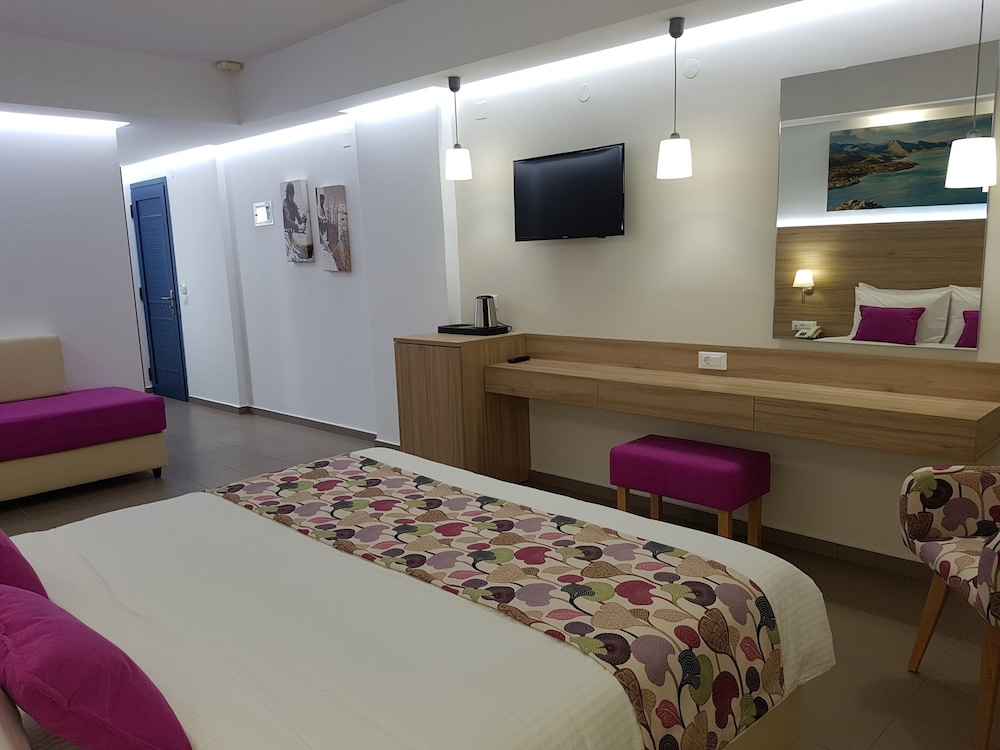 Astra Village & Suites 32/63