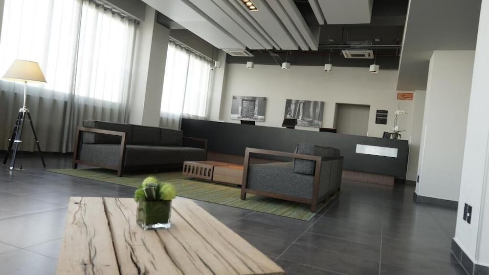 City Express Plus by Marriott Patio Universidad 15/26