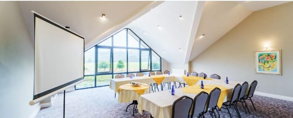 Aberystwyth Park Lodge 25/30