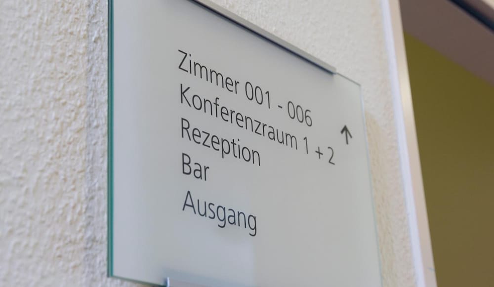 Hotel Am Rhein Wesseling 34/64