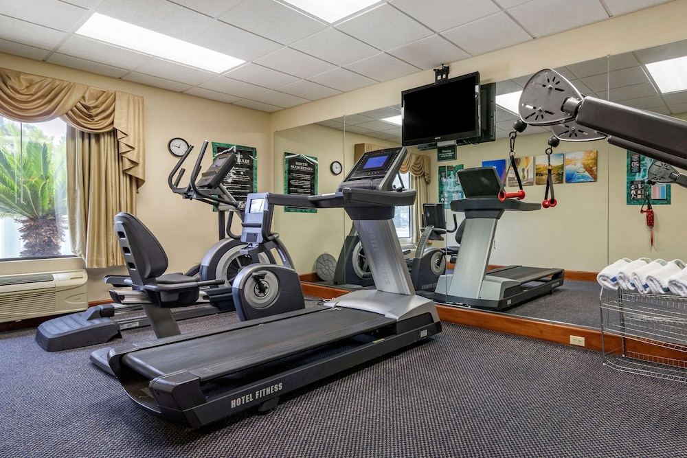 Comfort Inn Suites Statesboro 15/34