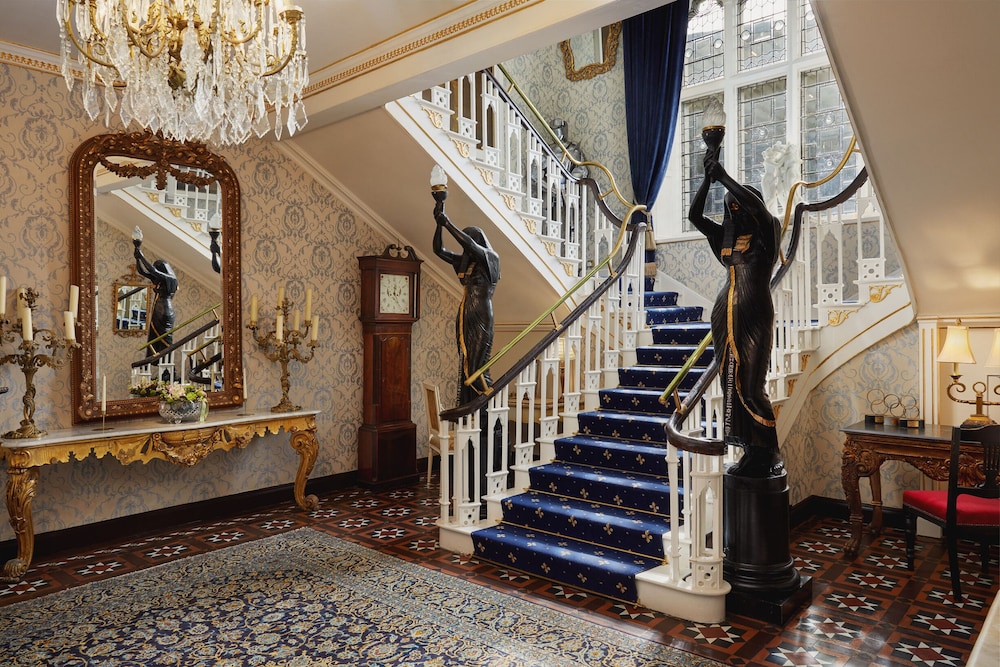 Cabra Castle Hotel 7/50