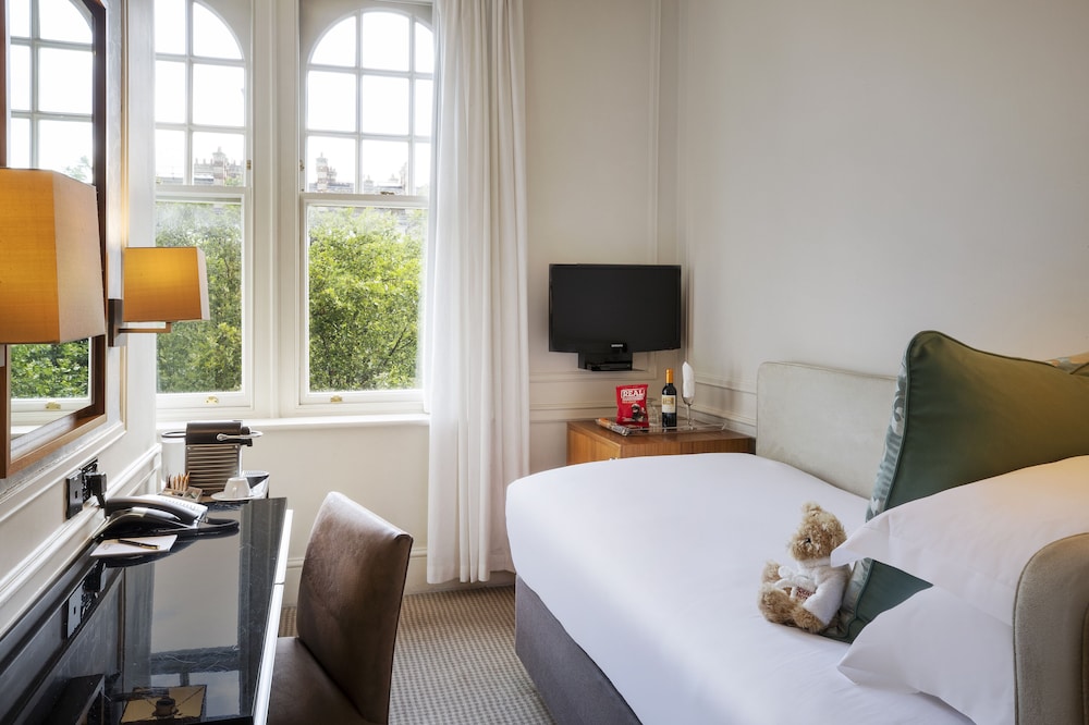 Sloane Square Hotel 32/63