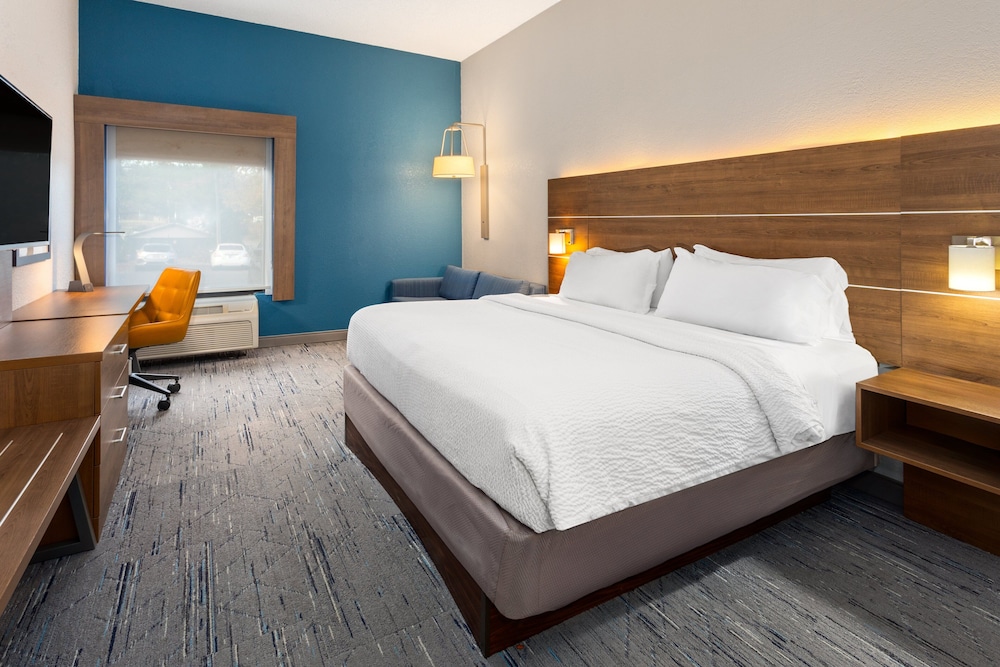 Holiday Inn Express New Albany - Louisville NW 21/50