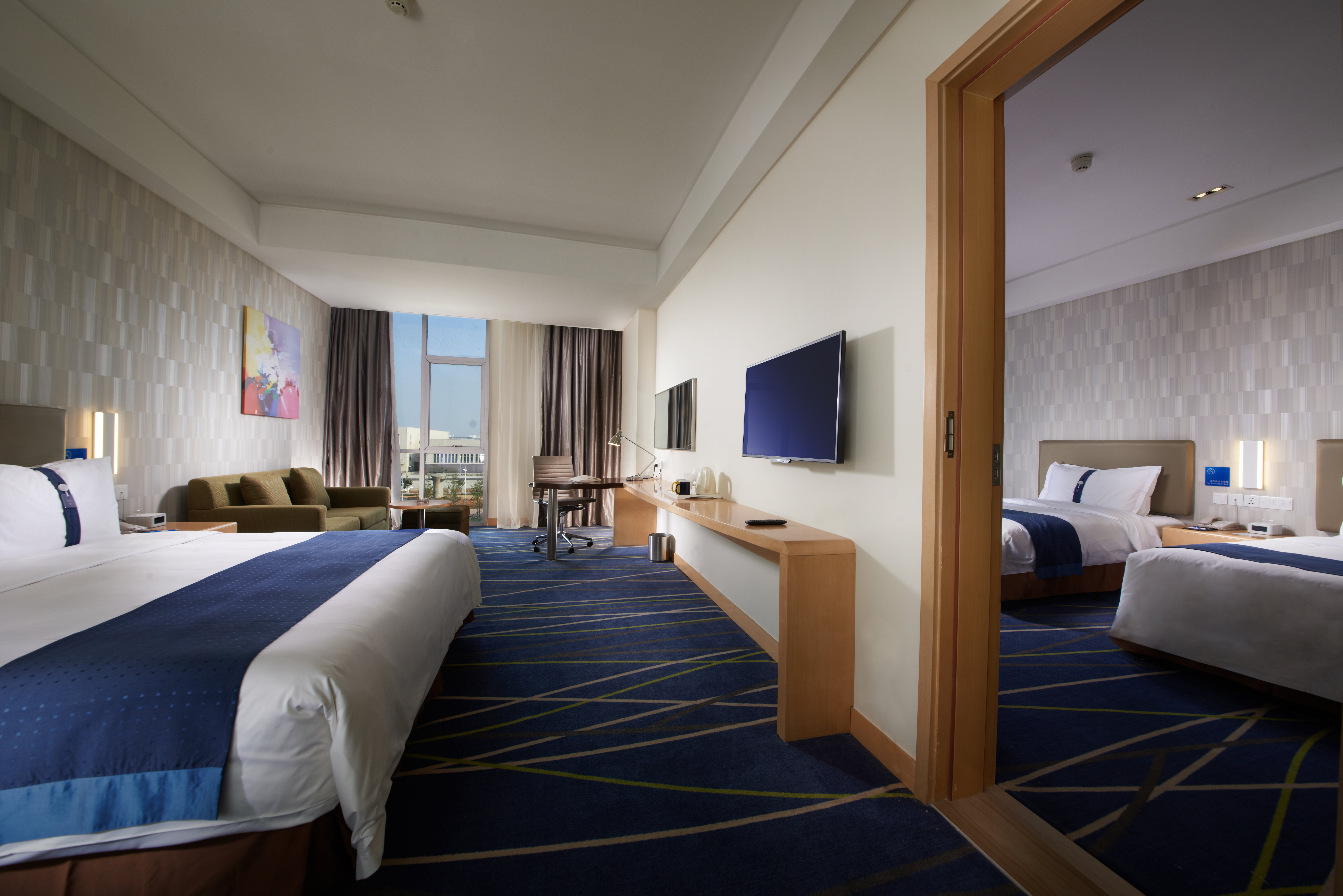 Holiday Inn Express Zhengzhou Airport 18/50