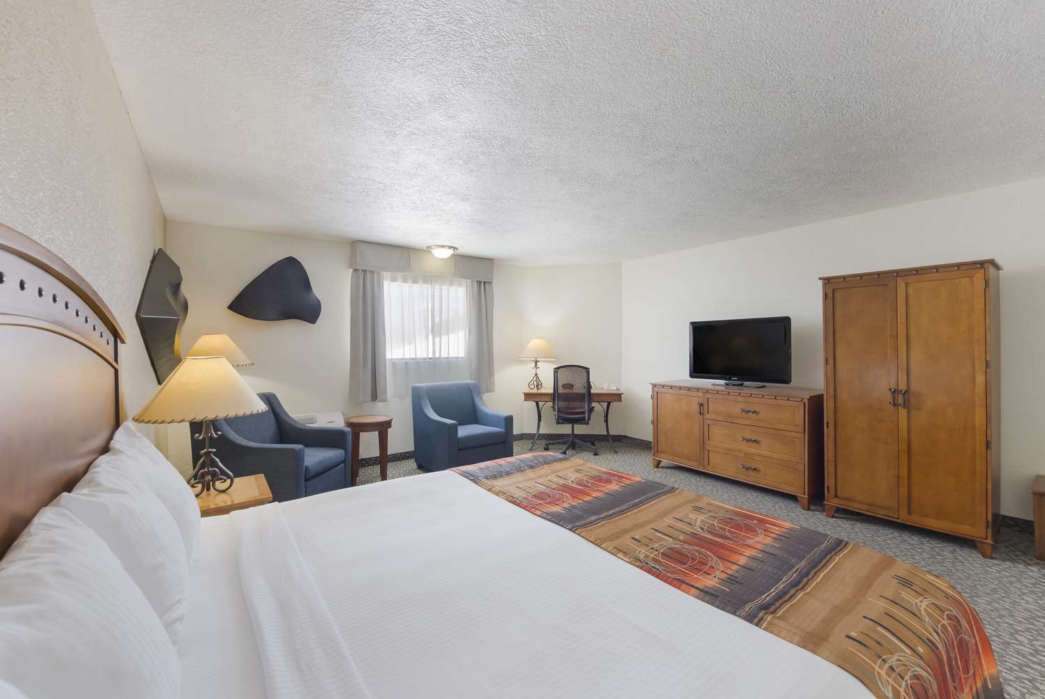 Executive, King Bed